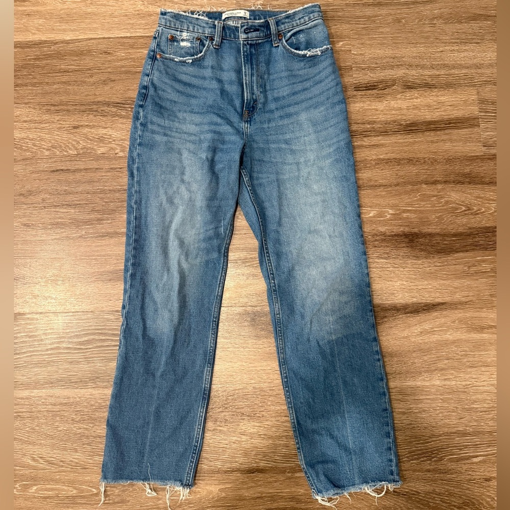 Abercrombie & Fitch The Ankle Straight Ultra High Rise Jean Size 8 Long